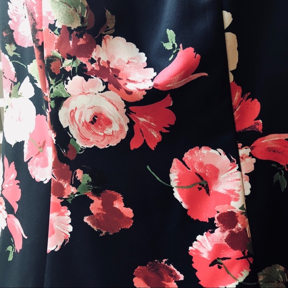 NWT Gorgeous Avery 2Pc Formal Navy Pink Floral sz4 - Picture 5 of 6